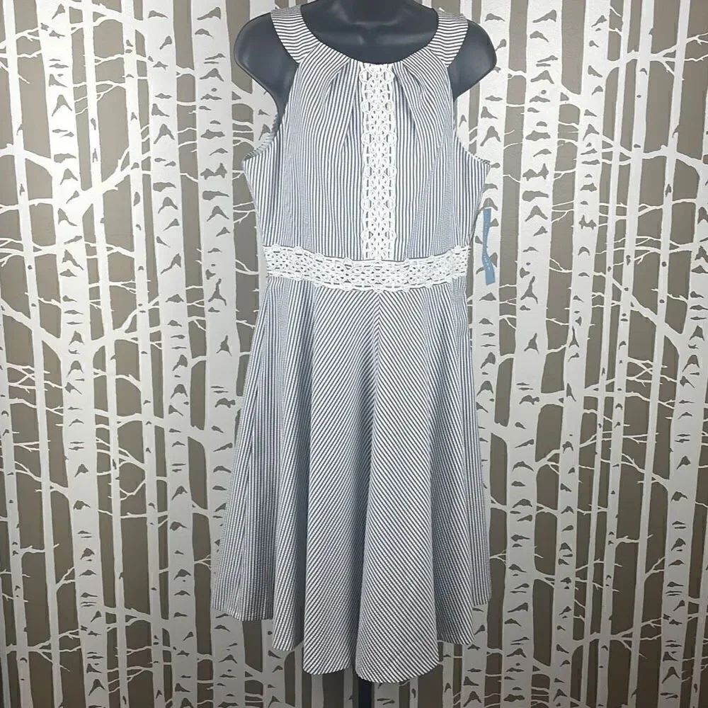 NEW Seersucker High Neck Fit & Flare Dress 12 Grey White